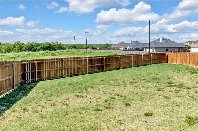 Back yard - 107 Stockton Family Ct