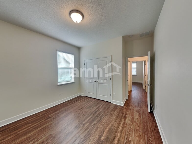 Building Photo - 2455 Ixora Ct