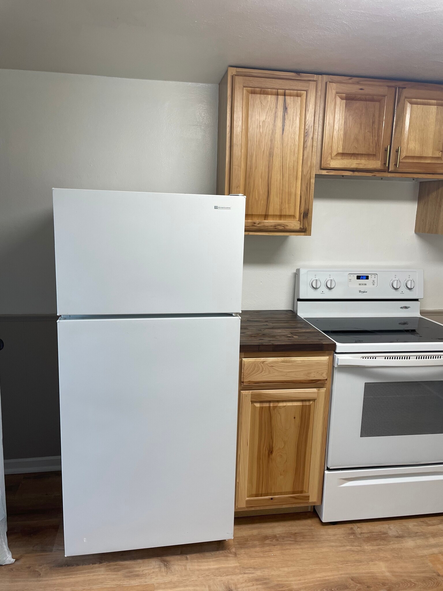 Kitchen - 222 N Main St