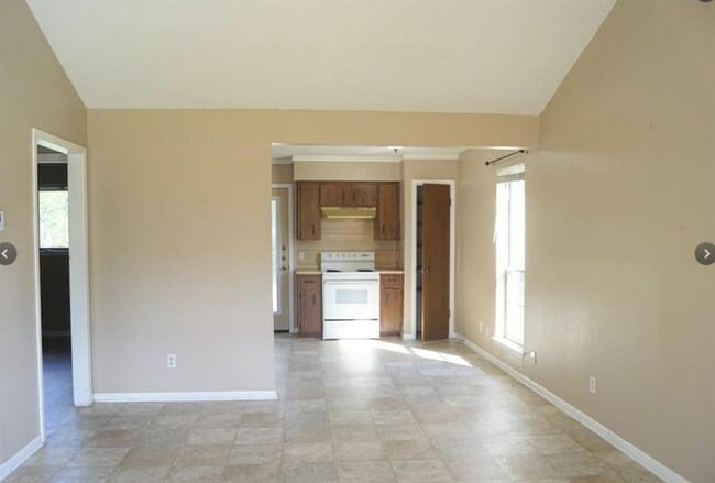 Building Photo - 101 Stubblefield Dr