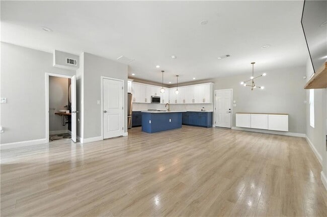 Building Photo - 1470 Norris Pl NW