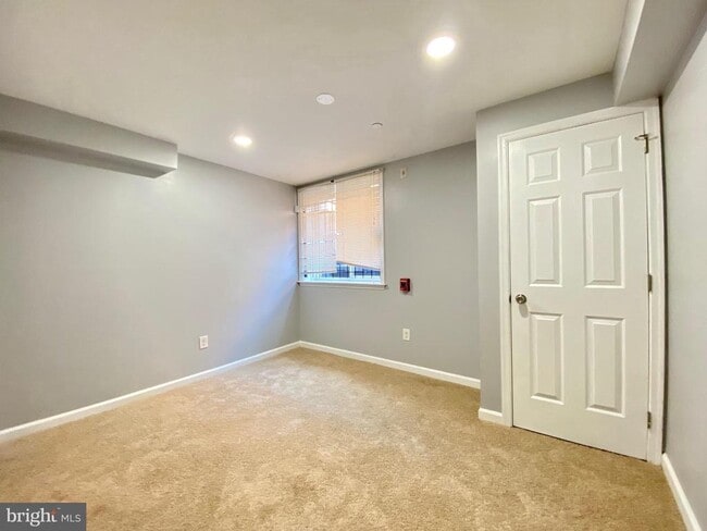 Building Photo - 2134 N Carlisle St