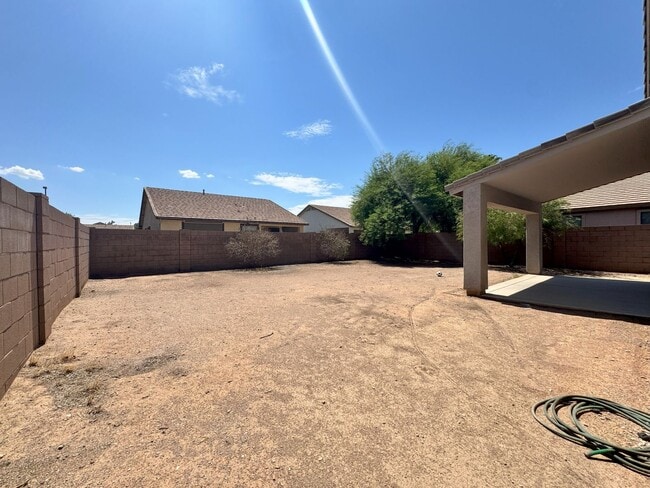 Building Photo - ASHLEY HEIGHTS 3 BEDROOM WITH HUGE BACKYARD