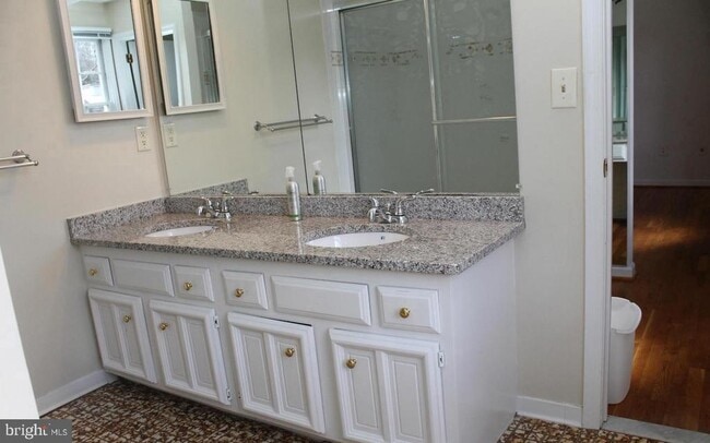 Building Photo - 5303 Bradley Blvd