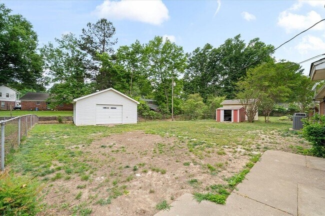 Building Photo - 7283 Juana Dr