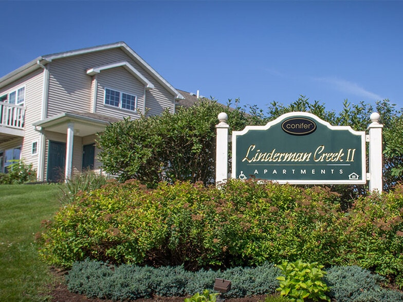 Exterior - Linderman Creek