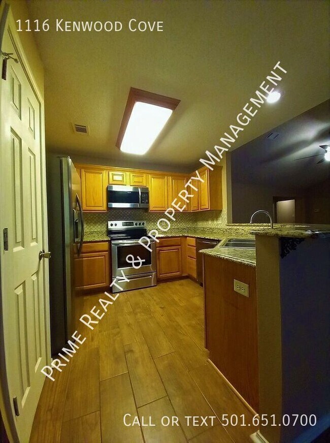 Building Photo - 1116 Kenwood Cove