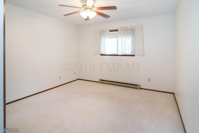 Building Photo - 1129 22nd St S