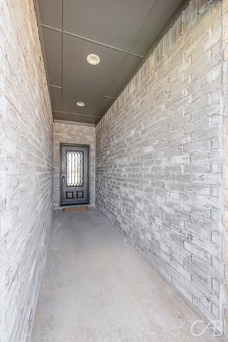 Building Photo - 5950 Legacy Dr