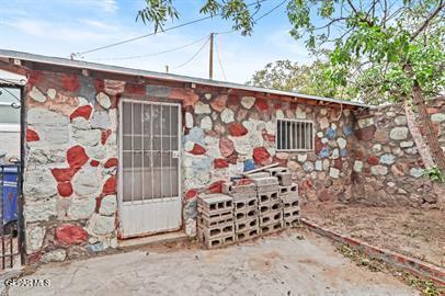 Building Photo - 2814 N Piedras St