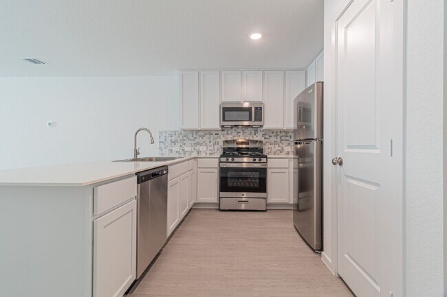 Building Photo - MOVE IN READY 4 BD | 2 BA | 2 CAR GARAGE BRAND NEW HOME! 211/POTRANCO RD.