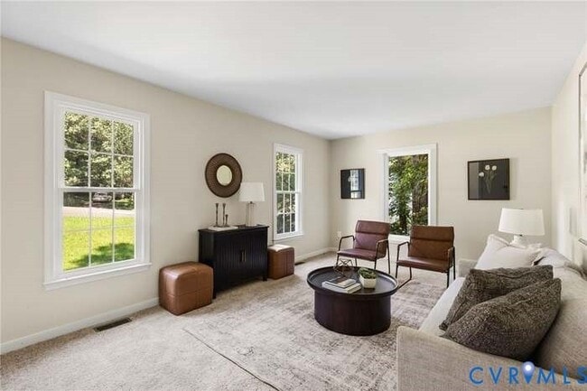 Building Photo - 13803 Deer Run Cir
