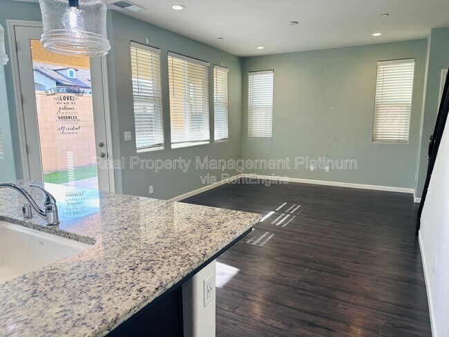 Building Photo - 2534 Mustang Dr