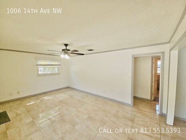 Building Photo - 1006 14th Ave NW