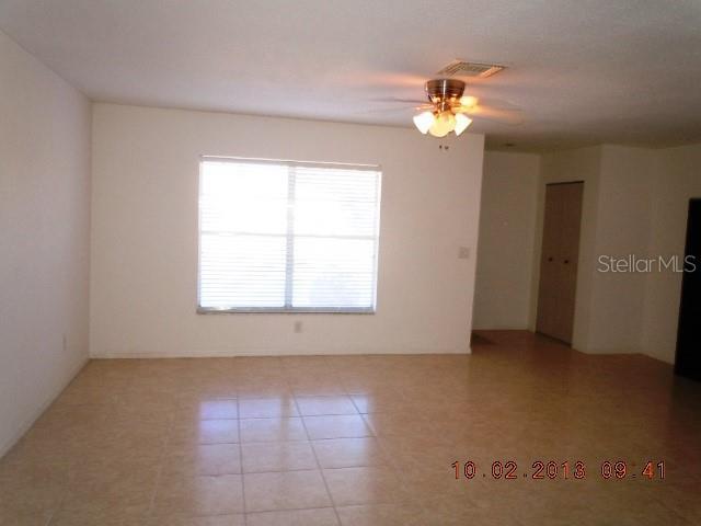 Building Photo - 114 Wintersong Ln