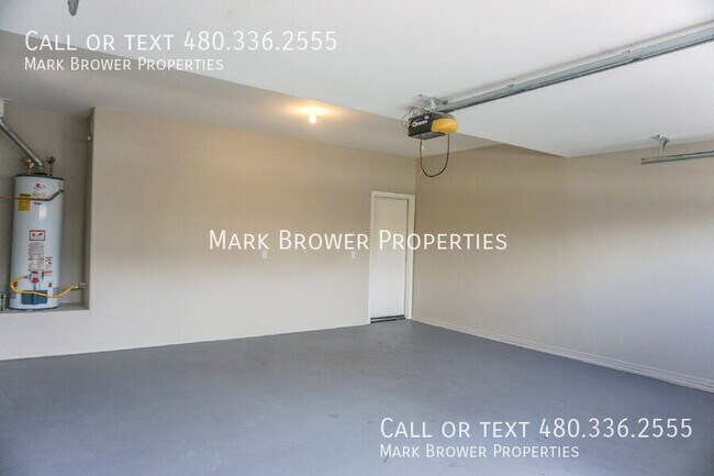 Building Photo - 2892 W Angel Way