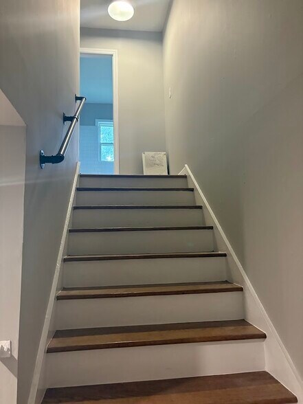Stairs - 212 S Turner Ave