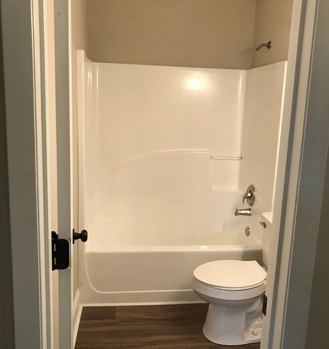 Building Photo - 8602 Mandolin Ct