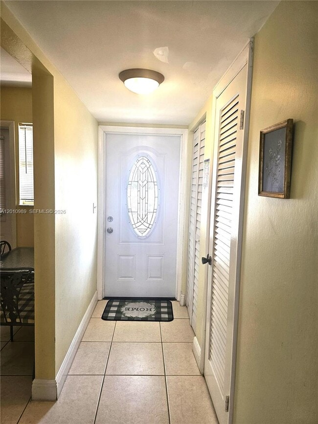Building Photo - 2097 S Ocean Dr