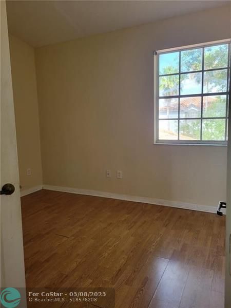 Building Photo - 751 SW 148th Ave