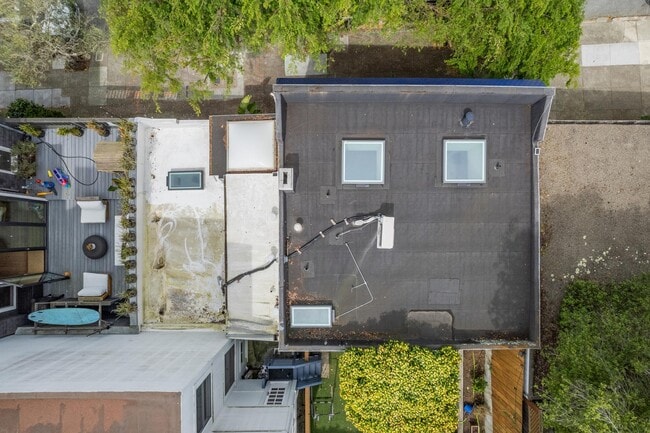 Building Photo - 2783 Filbert St