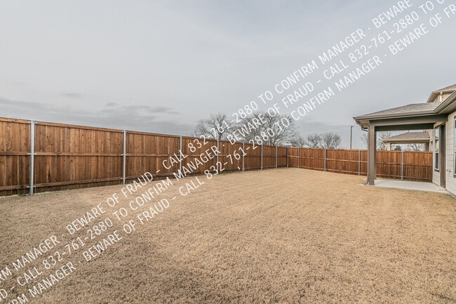 Building Photo - 346 Boroughbridge Dr