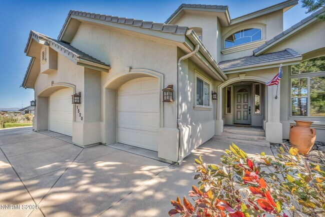 Building Photo - 1520 Taos Ln