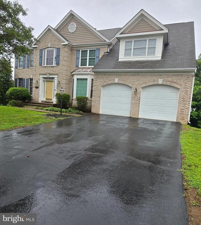 Building Photo - 17090 Anns Brook Ct