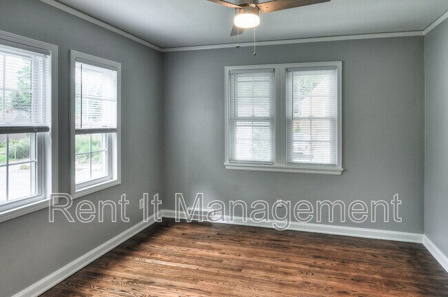 Building Photo - 6029 Poppleton Ave