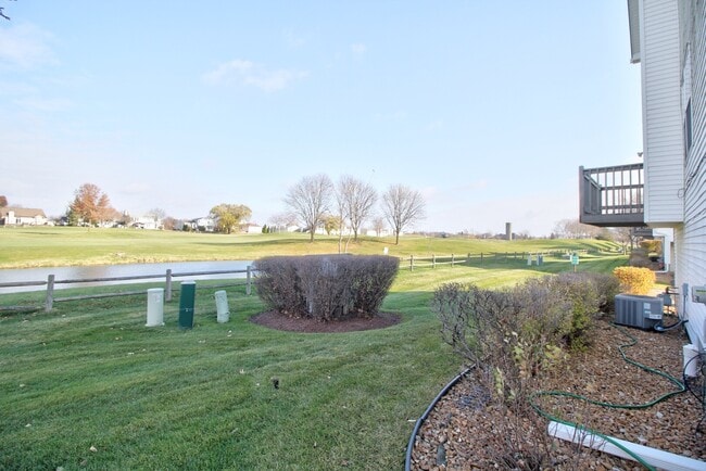 Building Photo - 16472 Teton Dr