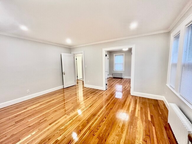 Building Photo - 94 Glendale Rd