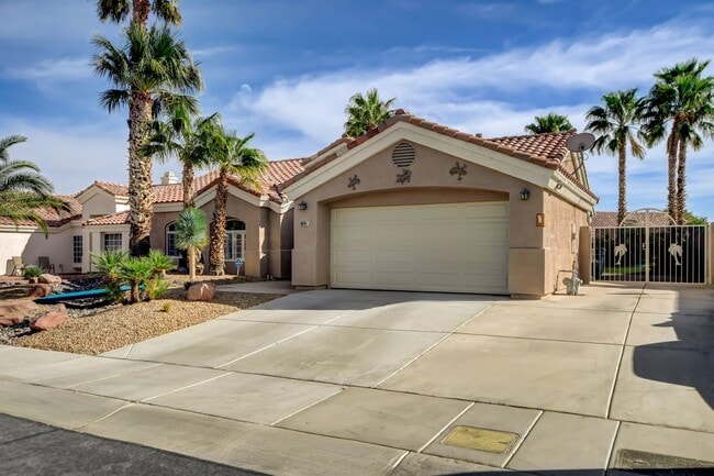 Building Photo - Coastal-Inspired Single-Story with Pool, Spa & Rare Gated Parking