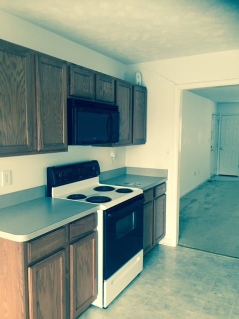 Building Photo - 308 4th St