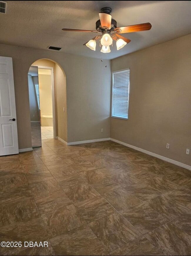 Building Photo - 3848 Calliope Ave