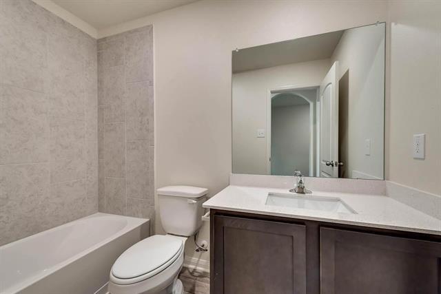 Building Photo - 3021 Boran Dr