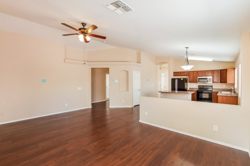 Building Photo - 21818 W Sonora St