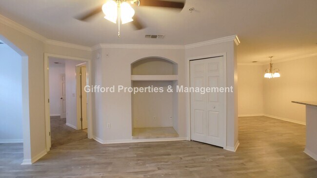 Building Photo - Luxury 2BR/2BA Renovated Avanti Condo