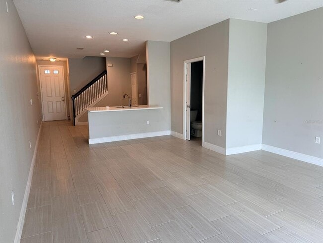 Building Photo - 10321 Willow Leaf Trail