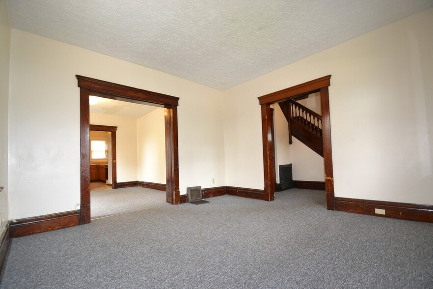 Building Photo - 537 Carroll St