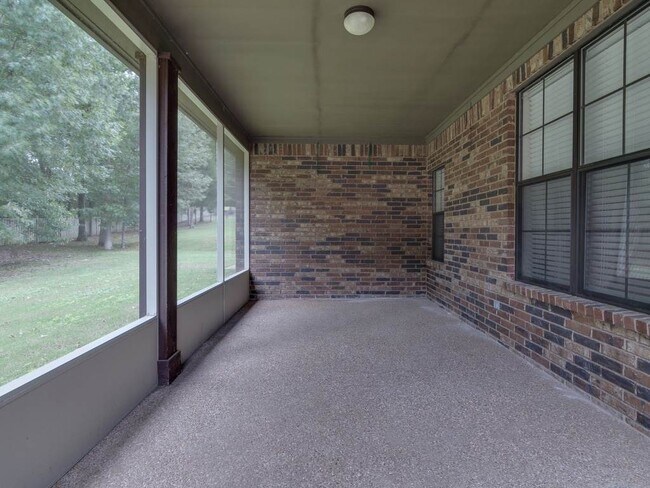 Building Photo - 10601 Bird Stone Cove