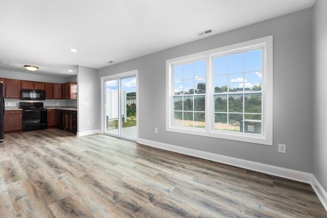 Building Photo - Available for the 2026-2027 lease term.