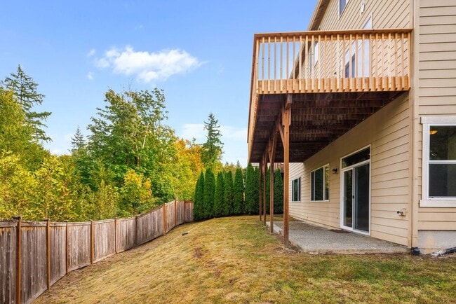 Building Photo - 17448 NE 98th Way