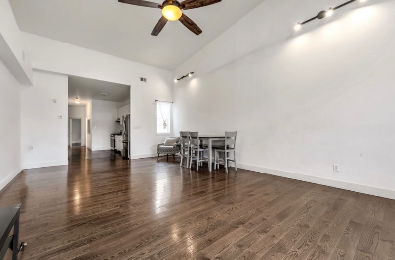 Building Photo - 1637 N 33rd St