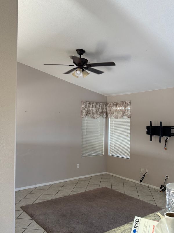 Building Photo - 4722 Kodiak Hill Ln