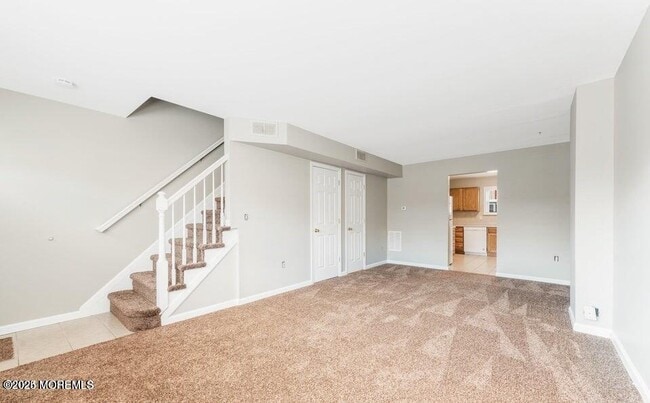 Primary Photo - 53 Briar Mills Dr