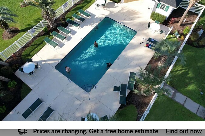 Building Photo - 612 River Oaks Dr