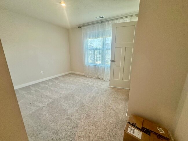 Building Photo - 2923 Hepburn Cir