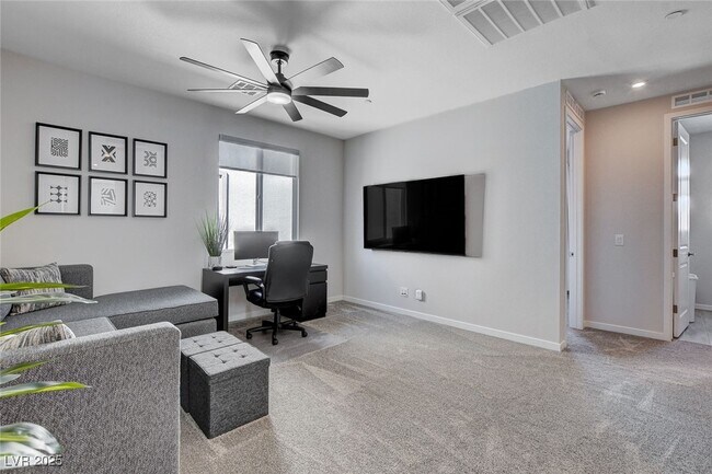 Building Photo - 871 Benning St