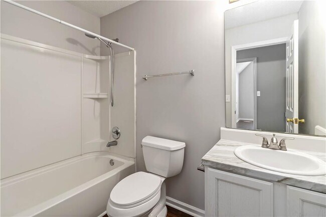 Building Photo - 400 Cascade Rise Ct SW