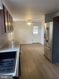 Building Photo - 459 Scotch Rd